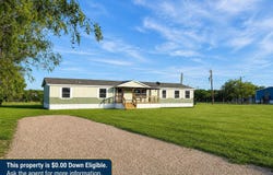 160 Indian Trl, Lockhart, TX 78644