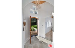4524 Balboa Ave, Encino, CA 91316