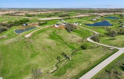 Fox Drive lot: 20, Williamsburg, IA 52361