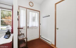 22 Cromwell Drive, Halfmoon, NY 12065