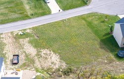14 Thornwood Circle, Cecil, PA 15057