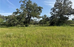 Batey Ranch Road, Nixon, TX 78140