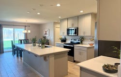 338 Tracy Street, Visalia, CA 93292