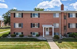 8140 Crestview Drive, Sterling Heights, MI 48312