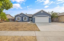 762 Holly Avenue, Lemoore, CA 93245