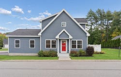 3 Cottage Court, Gorham, ME 04038