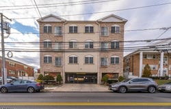 351 S Broad St, Elizabeth City, NJ 07202-3515