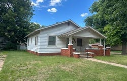 450 E Bridge Avenue, Blackwell, OK 74631