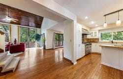 15421 Kansas Avenue, Basehor, KS 66007
