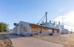 200 E 1st Street, Baird, TX 79504
