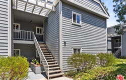 8505 Gulana Ave, Los Angeles, CA 90293