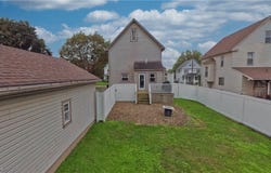 326 E Wilson Avenue, Girard, OH 44420