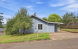 1510 E TAYLOR Ave, CottageGrove, OR 97424
