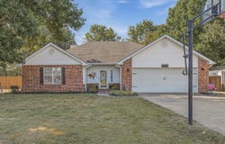 1209 Hidden Valley Drive, Jonesboro, AR 72404