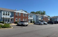 12 Athens, West Babylon, NY 11704