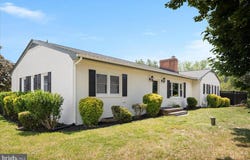 110 GRINDSTONE Drive, WINCHESTER, VA 22602