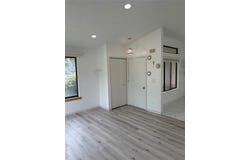 38763 Windmill Pointe N, Clinton Twp, MI 48038