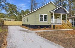 1550 Larry Street, North Charleston, SC 29406