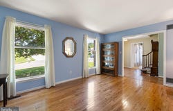 119 E WILKERDEAN Drive E, NEWARK, DE 19711