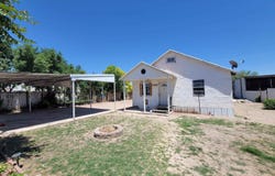 2004 N Pine Street, Artesia, NM 88210