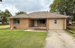 1013 N Campbell Ave, Beloit, KS 67420
