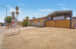 8659 W EARLL Drive W, Phoenix, AZ 85037