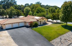 3050 Avenida Del Sol, Atascadero, CA 93422