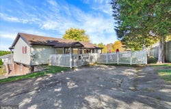 2417 CROLL SCHOOL Road, YORK, PA 17403