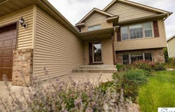608 Colodoro Lane, Eagle Lake, MN 56024