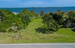 3611 Caratoke Highway, Maple, NC 27956