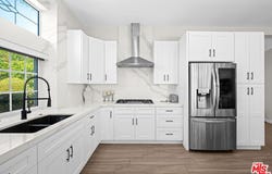 18320 Ingomar St, Reseda, CA 91335