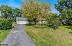 455 WILLIS Drive, BUNKER HILL, WV 25413