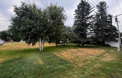 409 3rd Ave S, New Rockford, ND 58356