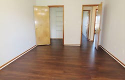 3877 S Cottage Avenue, Springfield, MO 65807