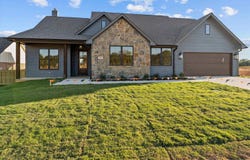 16421 Clearview Drive, Lindale, TX 75771