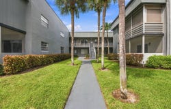 905 Normandy S, Delray Beach, FL 33484