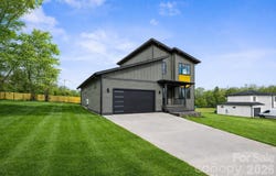 6 Scott Meadows Drive, Asheville, NC 28806