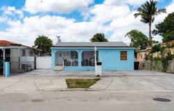 141 E 16th St, Hialeah, FL 33010