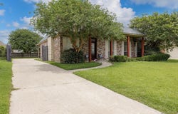 10327 Springvalley Ave, Baton Rouge, LA 70810