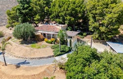 299 Anderegg, Colton, CA 92324