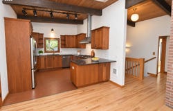 2630 ELINOR St, Eugene, OR 97403