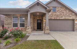 450 Durian Loop, Buda, TX 78610