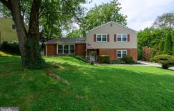 834 EASTER Drive, WEST CHESTER, PA 19382