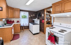 286 Hunt LN, Laurel Springs, NC 28644