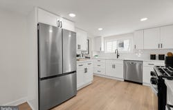 8215 BON AIR Road, BALTIMORE, MD 21234