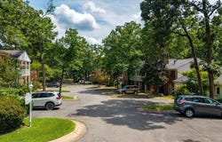21 Kingsbridge Way, Little Rock, AR 72212