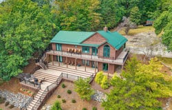 65 Piney Point Ln, Union Hall, VA 24176