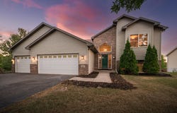 3668 Woodside Drive, Monticello, MN 55362