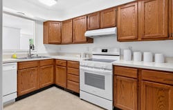 1325 BRANCHLANDS DR, CHARLOTTESVILLE, VA 22901