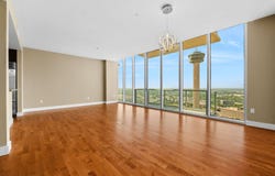 610 E Market Street, San Antonio, TX 78205